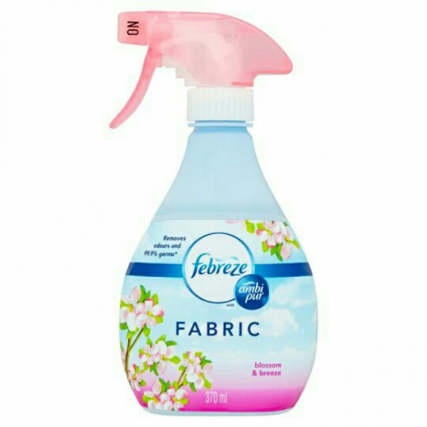 febreze_fabric_bottle_blossom__breeze_370ml